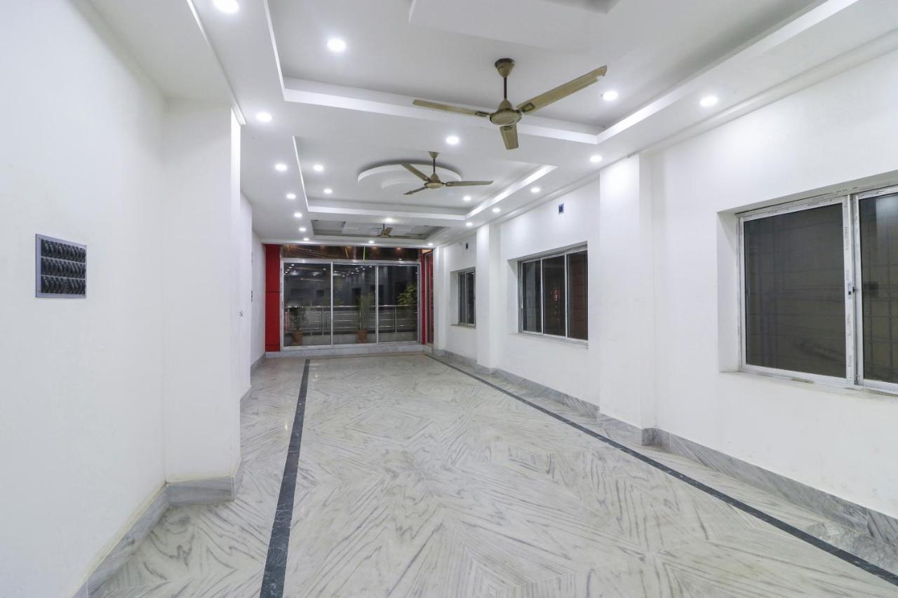 Spot On 49584 Asmi Hotel Hugli-Chinsurah Exterior foto